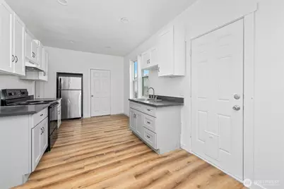 605 W 1st Street, Aberdeen, WA 98520 - Photo 7