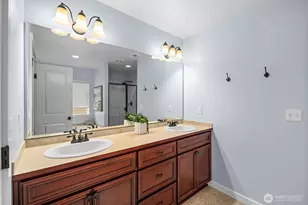 5202 NE 7th St, Renton, WA 98059 - Photo 19