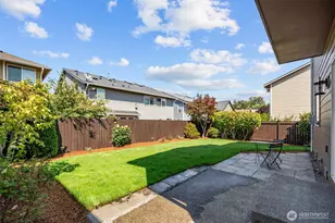 5202 NE 7th St, Renton, WA 98059 - Photo 11