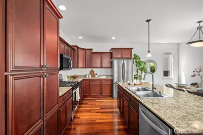 5202 NE 7th Street, Renton, WA 98059 - Photo 7