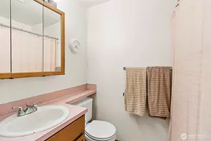 916 40th Ave SW, Puyallup, WA 98373 - Photo 9