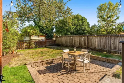 4502 Cascadia Avenue S, Seattle, WA 98118 - Photo 27