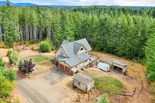 251 E Jobes Ct, Belfair, WA 98528 - Photo 3