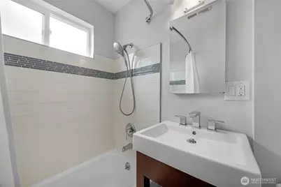 3811 SW 105th Street, Seattle, WA 98146 - Photo 17