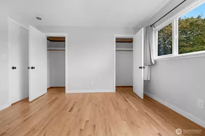 3811 SW 105th Street, Seattle, WA 98146 - Photo 13