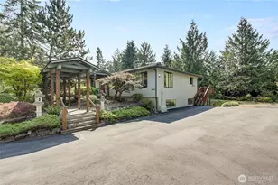 2357 Mountain View Dr SE, Port Orchard, WA 98366 - Photo 1