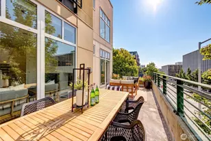 17 W Mercer St, Seattle, WA 98119 - Photo 25