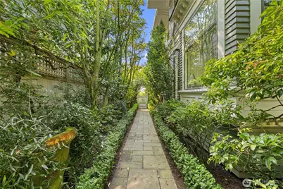 1108 Harvard Avenue E, Seattle, WA 98102 - Photo 37
