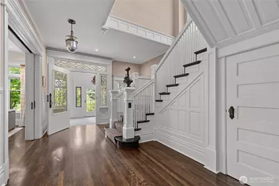 1108 Harvard Avenue E, Seattle, WA 98102 - Photo 7
