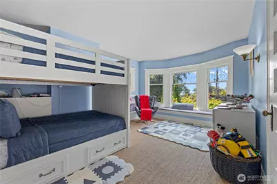 1108 Harvard Avenue E, Seattle, WA 98102 - Photo 25