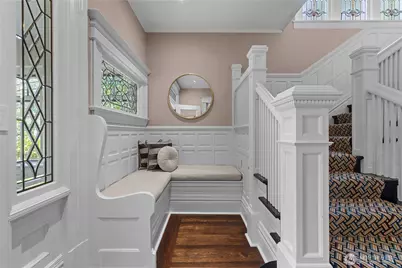 1108 Harvard Avenue E, Seattle, WA 98102 - Photo 9