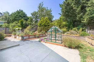 2032 NE Selsund Ct, Poulsbo, WA 98370 - Photo 25