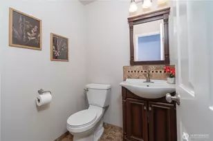 2032 NE Selsund Ct, Poulsbo, WA 98370 - Photo 17