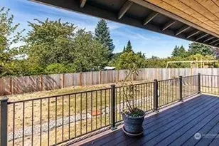 2586 Lincoln Ave SE, Port Orchard, WA 98366 - Photo 5
