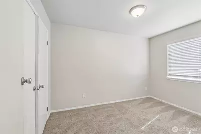 11522 7th Avenue Ct E, Tacoma, WA 98445 - Photo 17