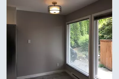 324 6th Avenue S, Kirkland, WA 98033 - Photo 17