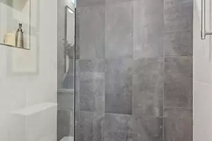 222 10th Ave E, Seattle, WA 98102 - Photo 21