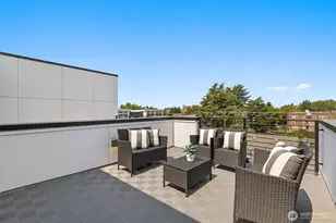 222 10th Ave E, Seattle, WA 98102 - Photo 29