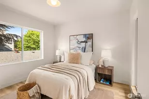 10331 Ashworth Ave N, Seattle, WA 98133 - Photo 17