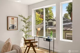 10331 Ashworth Ave N, Seattle, WA 98133 - Photo 11