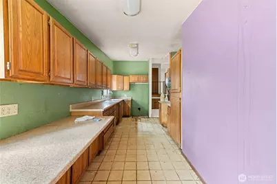 3219 S 166th Street, SeaTac, WA 98188 - Photo 9