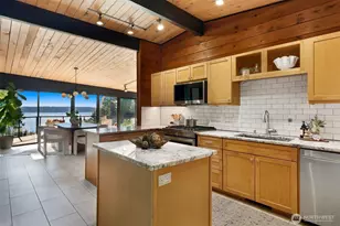 2635 SW 151st Pl, Burien, WA 98166 - Photo 5