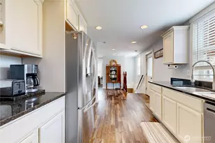 529 SW 1st, College Place, WA 99324 - Photo 9