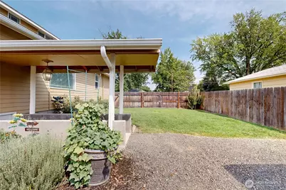 529 SW 1st, College Place, WA 99324 - Photo 31
