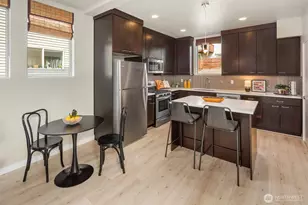 918 Martin Luther King Jr Way S, Seattle, WA 98144 - Photo 9