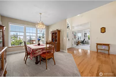 911 E Pacificview Drive, Bellingham, WA 98229 - Photo 29