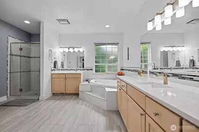 911 E Pacificview Drive, Bellingham, WA 98229 - Photo 25