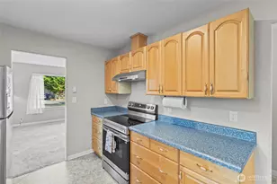 6910 Columbia Ct, Everett, WA 98203 - Photo 17