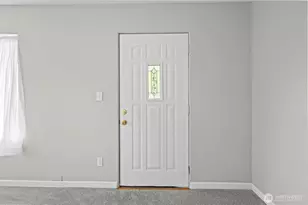 6910 Columbia Ct, Everett, WA 98203 - Photo 11
