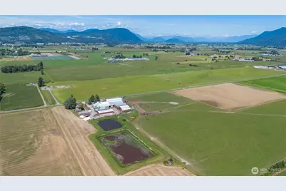 4927 Jones Road, Sumas, WA 98295 - Photo 31