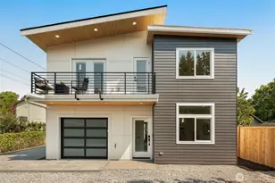 9251 Palatine Ave N, Seattle, WA 98103 - Photo 27