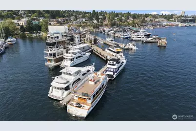 2309 N Northlake Way #15, Seattle, WA 98103 - Photo 11