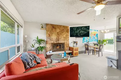 827 NW 62nd Street, Seattle, WA 98107 - Photo 15