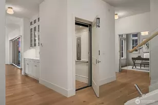1031 McGilvra Blvd E, Seattle, WA 98112 - Photo 15