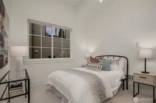 1031 McGilvra Blvd E, Seattle, WA 98112 - Photo 29
