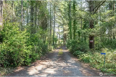 5724 NE Puget Beach Road NE, Olympia, WA 98516 - Photo 5