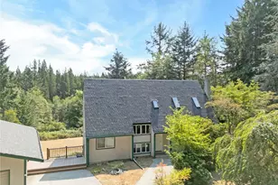 5724 NE Puget Beach Road NE, Olympia, WA 98516 - Photo 3