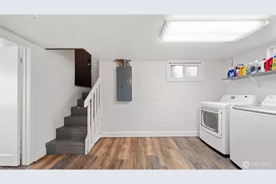 211 SE 4th Street, College Place, WA 99324 - Photo 17