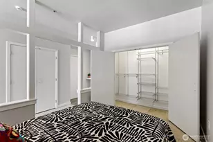 303 E Pike St, Seattle, WA 98122 - Photo 11