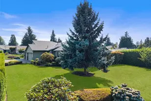 8228 226th St SW, Edmonds, WA 98026 - Photo 5