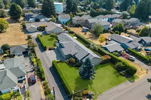 8228 226th St SW, Edmonds, WA 98026 - Photo 5