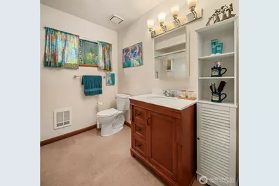 18313 Vashon Highway SW, Vashon, WA 98070 - Photo 13