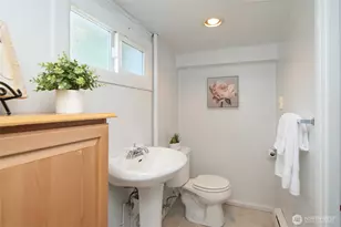 1111 E 9th St, Port Angeles, WA 98362 - Photo 27