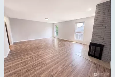 422 116th Place SW, Everett, WA 98204 - Photo 3