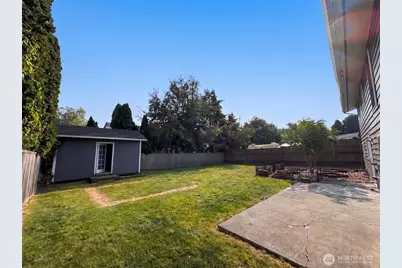422 116th Place SW, Everett, WA 98204 - Photo 15