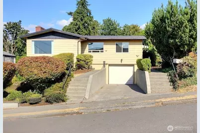 326 Renton Avenue S, Renton, WA 98057 - Photo 1